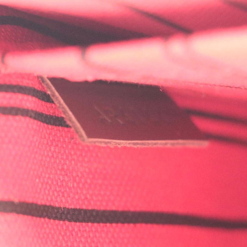 Louis Vuitton Damier Ebene Neverfull Pochette PM - Picture 8 of 8